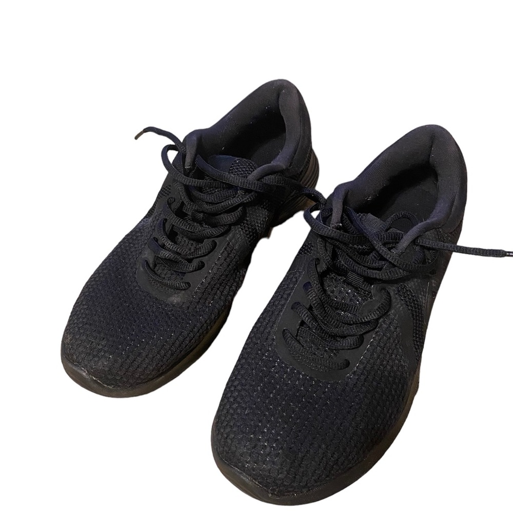 Nike Revolution 4 Running Shoes